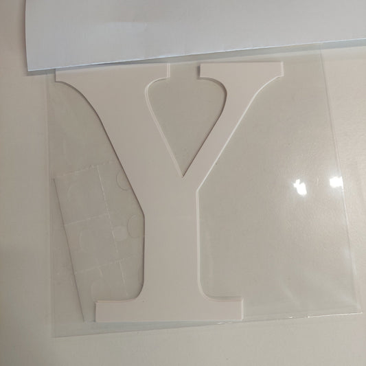 Buy Balloon Box white Letter Y at NIS Packaging & Party Supply Brisbane, Logan, Gold Coast, Sydney, Melbourne, Australia