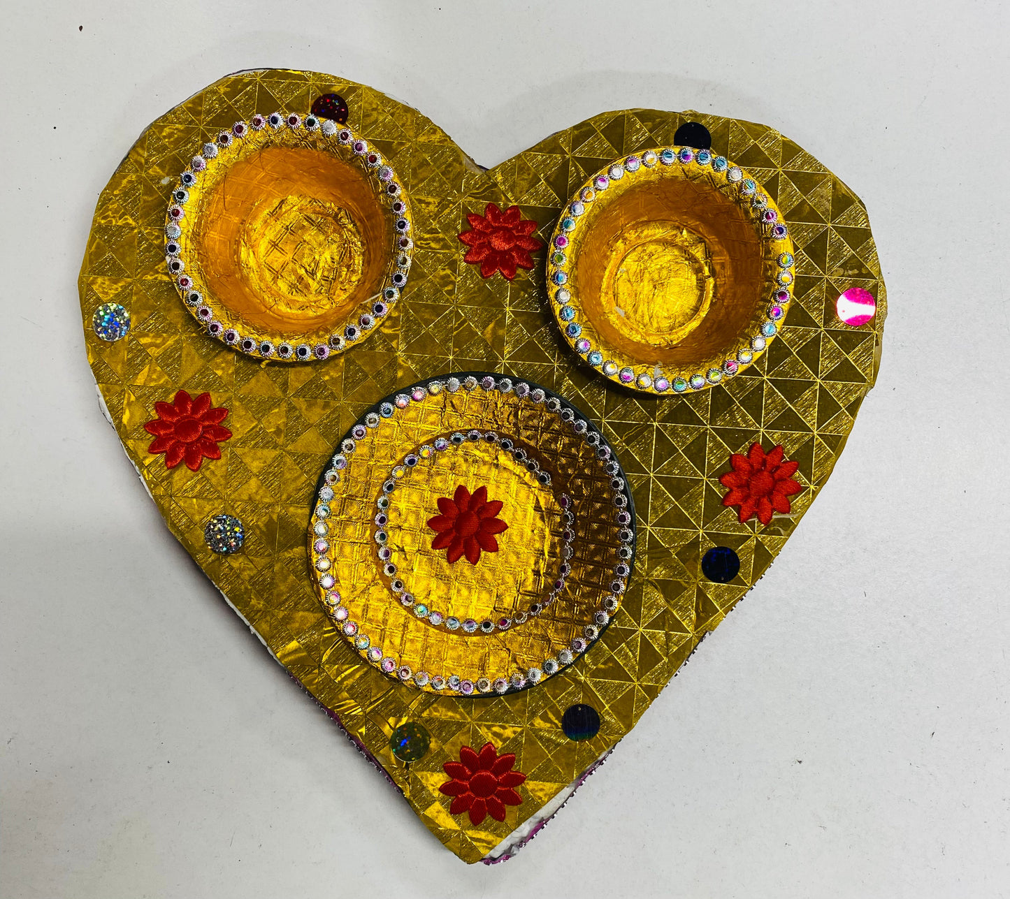 Wedding Decoration Thali Heart Shape 32cm 3 section 1pc